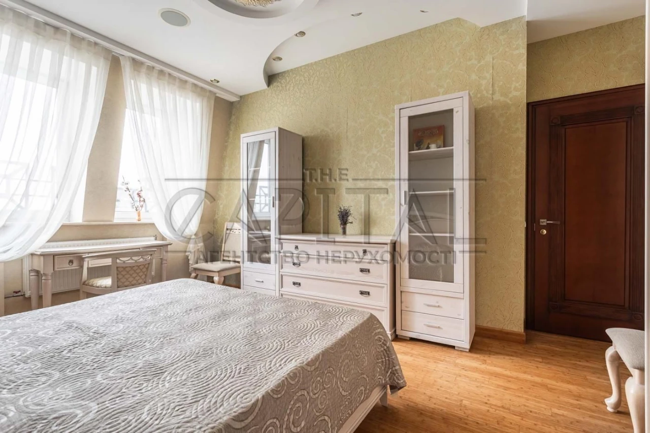 Apartment for sale, вул, Butenko Zoi (Sechenova), Holosiiv