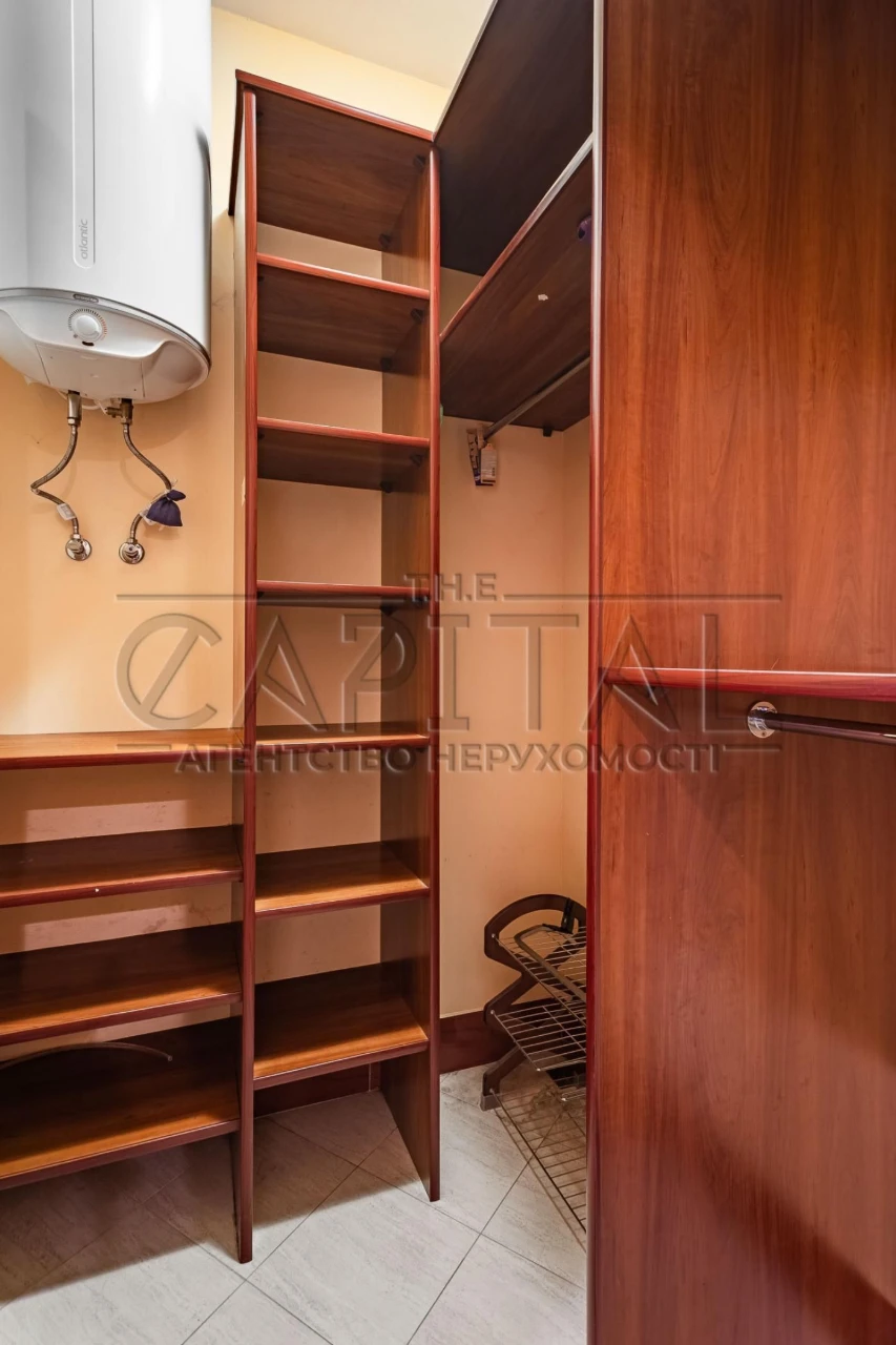 Apartment for sale, вул, Butenko Zoi (Sechenova), Holosiiv