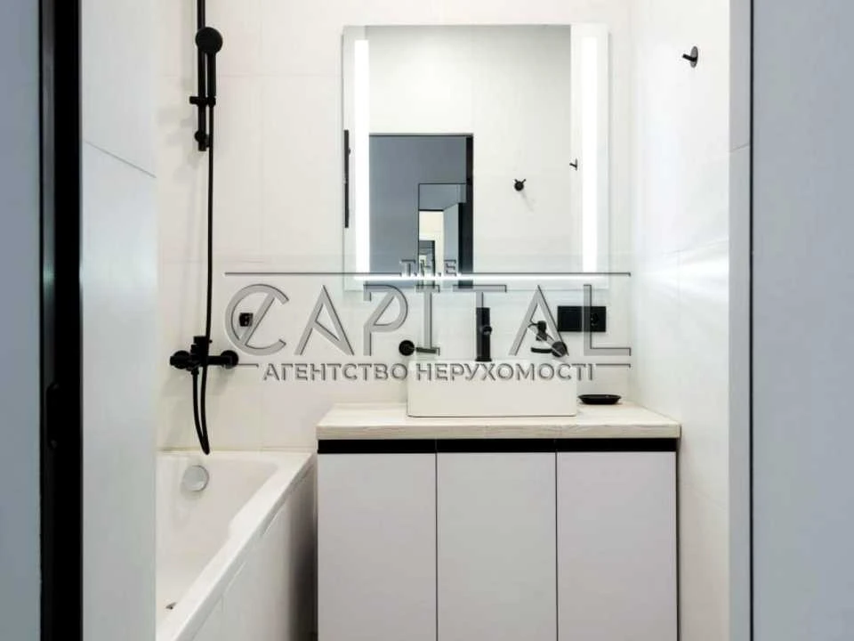 Apartment. Brestetsky Prospect, Kyiv