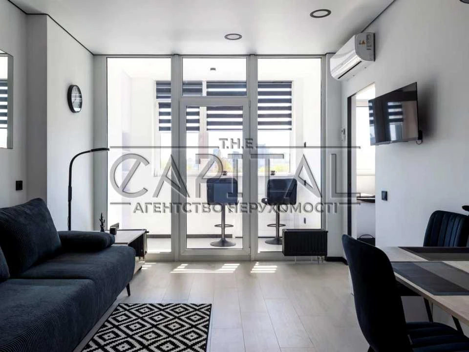 Apartment. Brestetsky Prospect, Kyiv