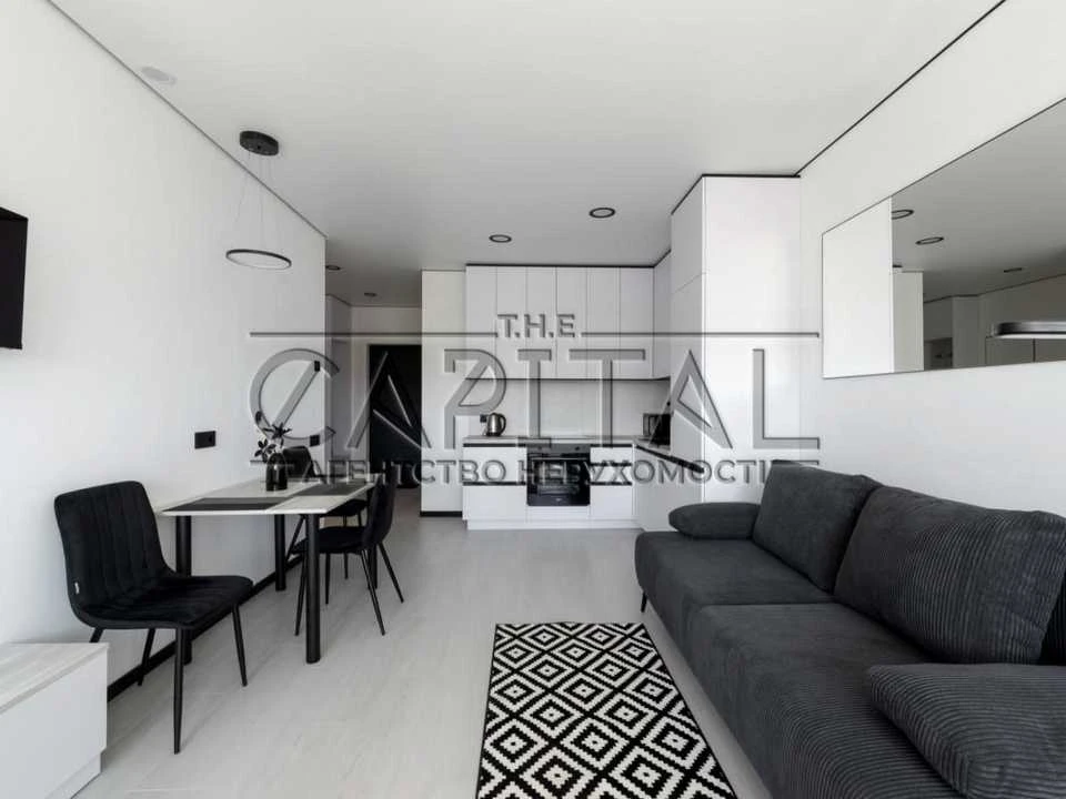 Apartment. Brestetsky Prospect, Kyiv