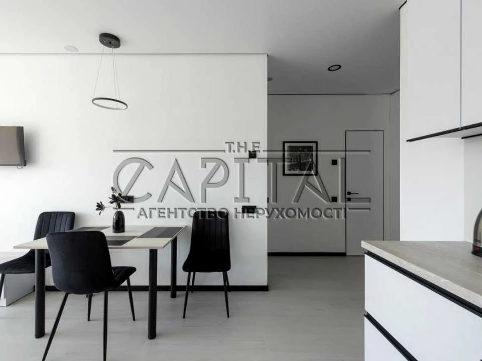 Apartment. Brestetsky Prospect, Kyiv