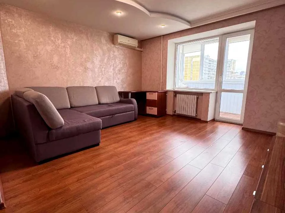 Apartment. Dnipro, Progress Street