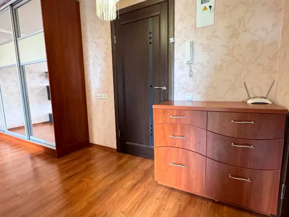 Apartment. Dnipro, Progress Street