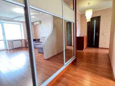 Apartment. Dnipro, Progress Street