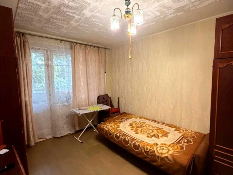 Apartment. Dnipro, Festoval Street