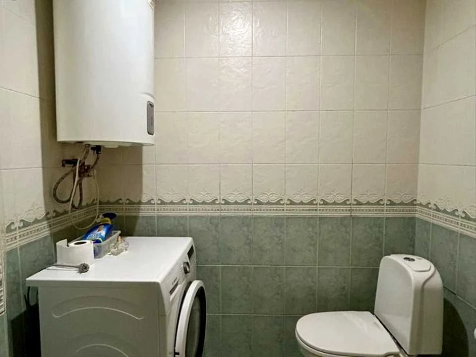 Apartment. Dnipro, Vasyl Tutyunnika st.