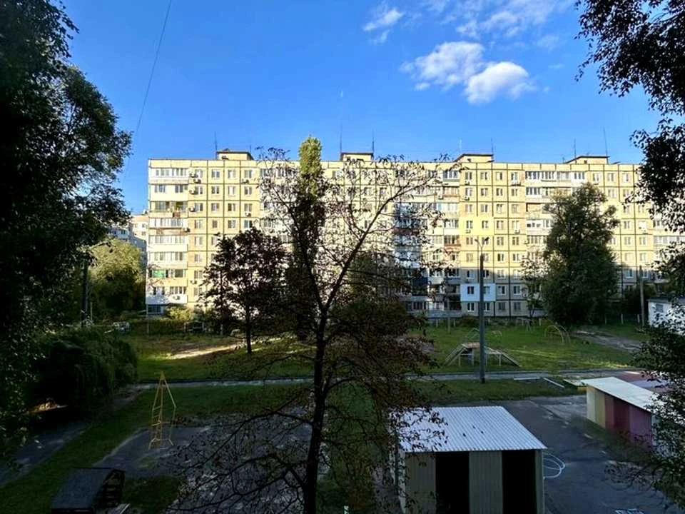 Apartment. Dnipro, Vasyl Tutyunnika st.