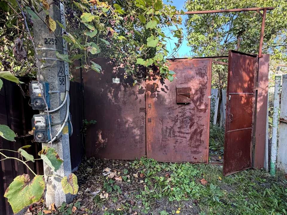 Будинок. Київ, Броварський просп.