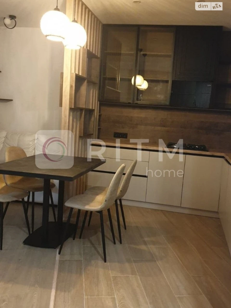 Long-Term Rental: 1.5-Bedroom Apartment
