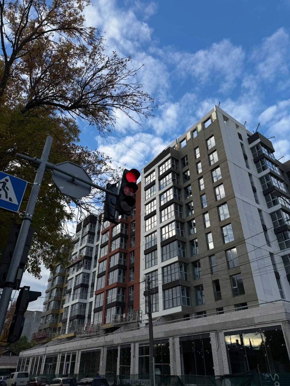 2-bedroom apartment in a prime residential complex in the city center, available for rent