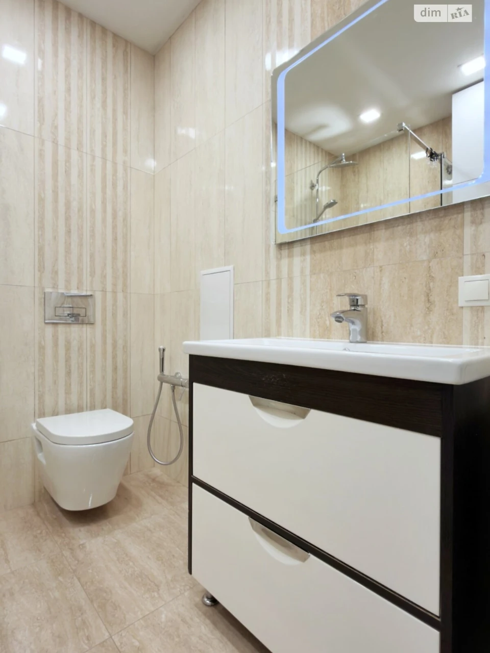Long-Term Rental Apartment in Skyniliv