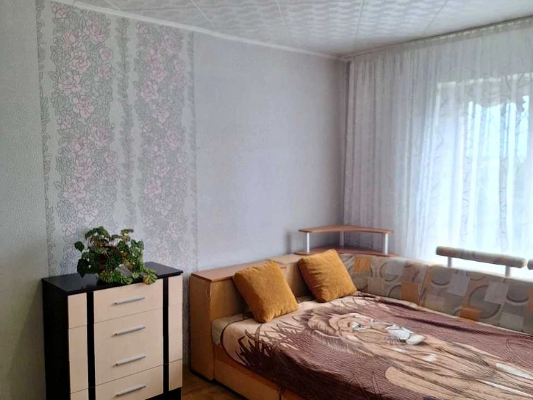 Apartment. Simireka st., Sviatoshyn district