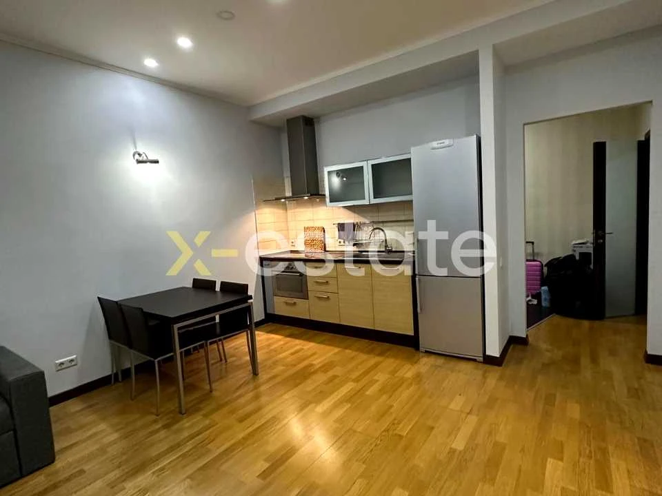 Apartment. Саксаганського st.