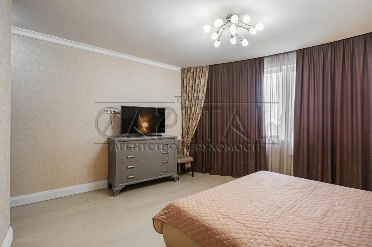 Apartment for Sale, КБ "Diamond", T. Shevchenko Street, Шевchenkivsky district
