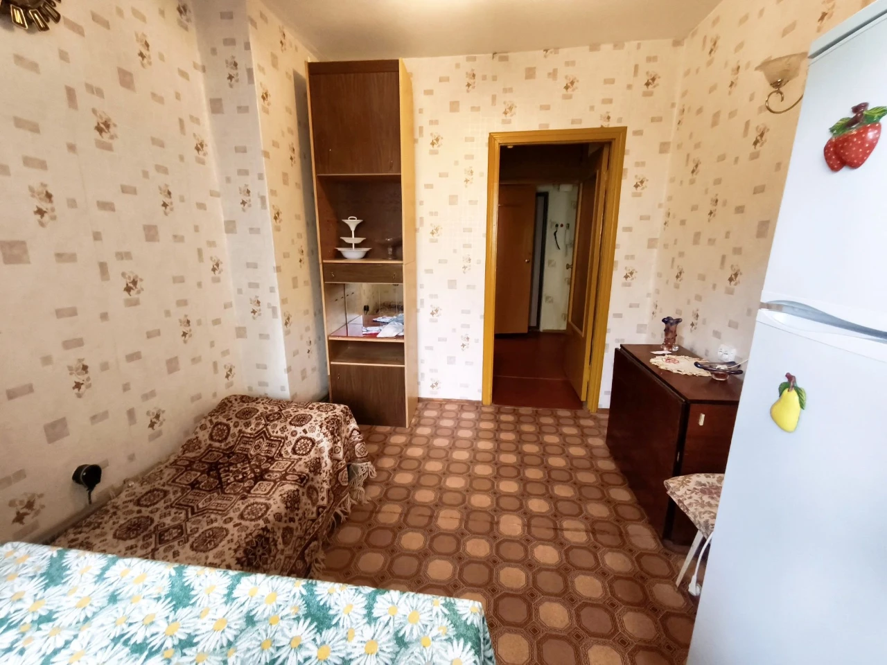 For sale, a nice 1-bedroom apartment, Zabotnogo / Dnipro