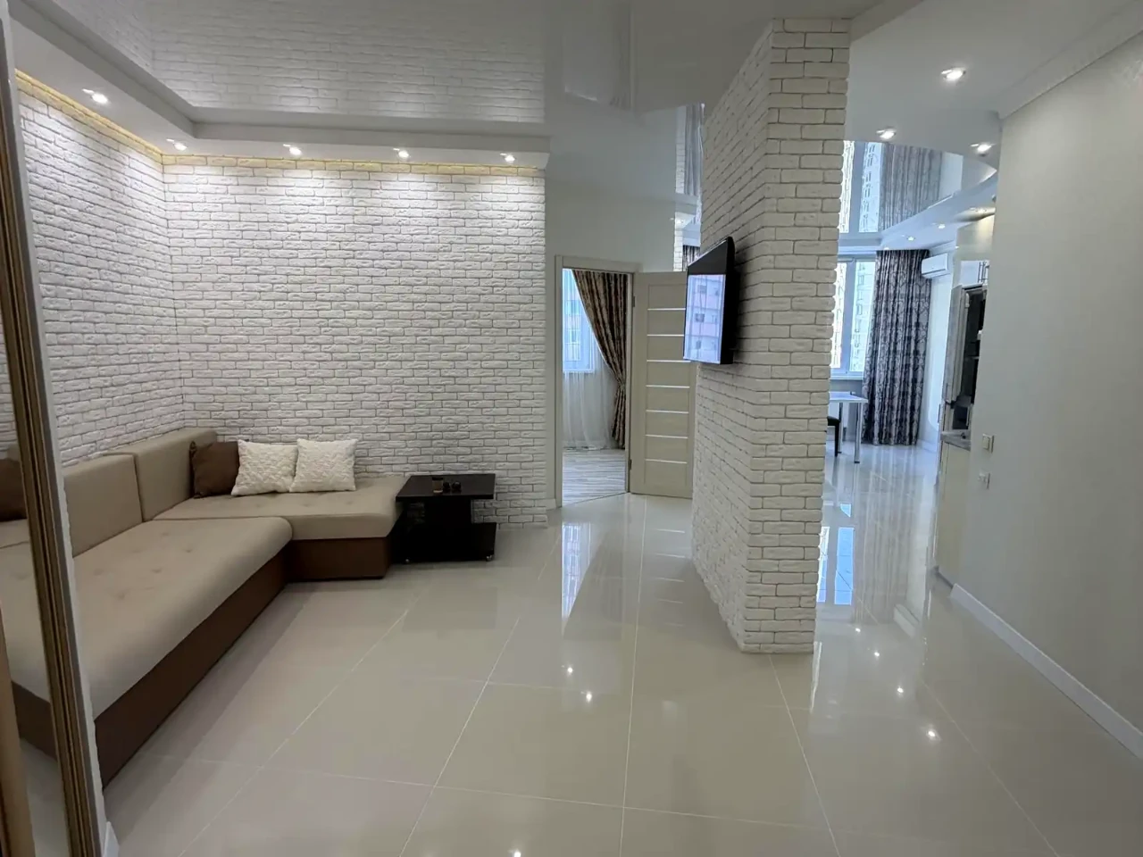 Оренда квартири 1-кімн. 55 м² 18/25 пов.