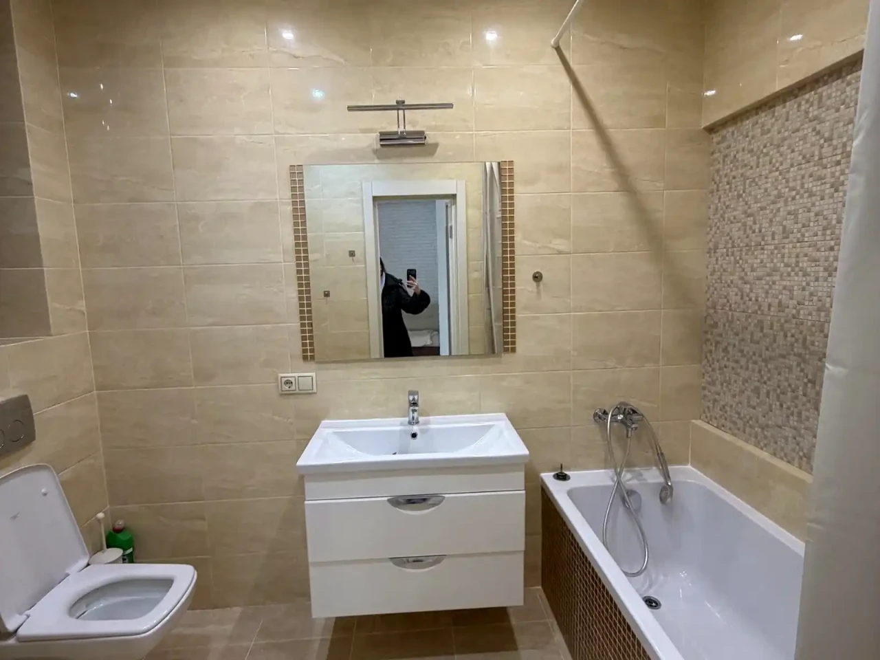 Оренда квартири 1-кімн. 55 м² 18/25 пов.