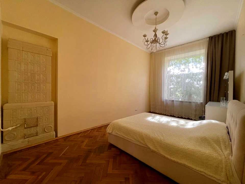 Apartment. Mykhailo Ustyanych Street, Львів