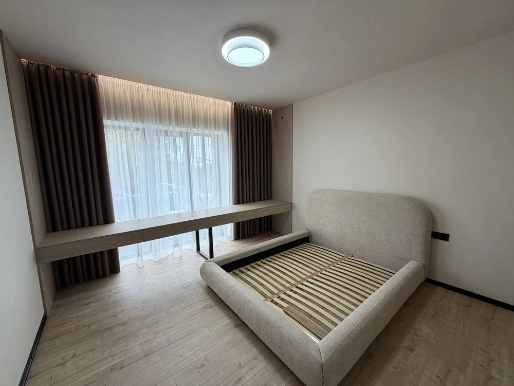 For Sale House Kyiv, renovated, furniture, appliances, landscaping, car garage