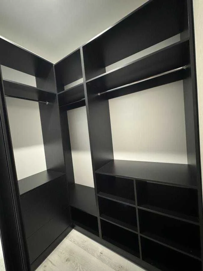 Three-bedroom apartment in Vinzdor Residence