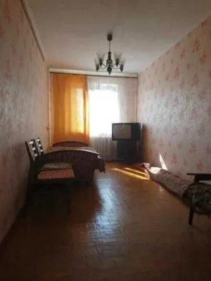 Продається 2-кімнатна квартира в Нових Домах