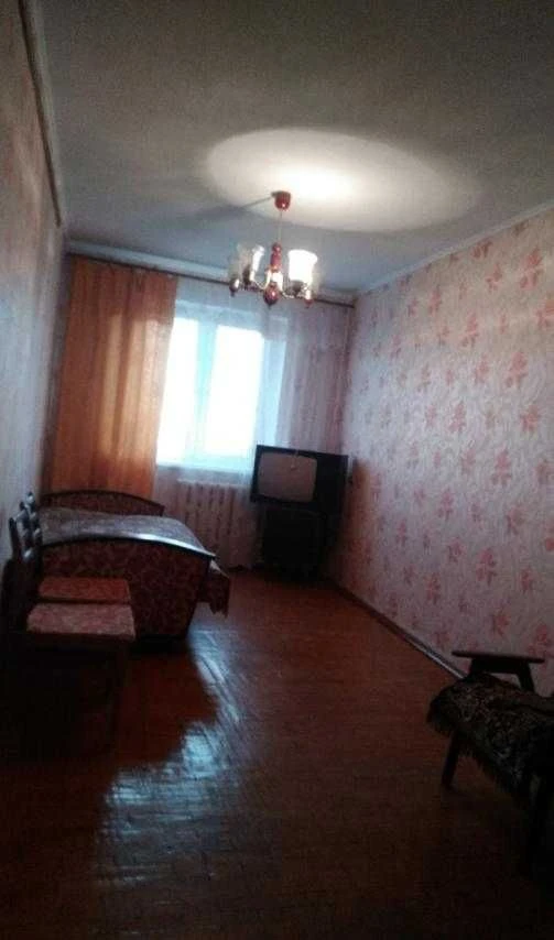 Продається 2-кімнатна квартира в Нових Домах