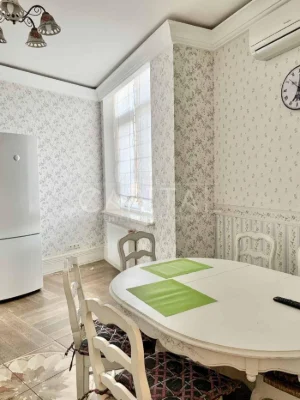 Продаж 3к квартири, вул. Старонаводницька, Печерський р-н
