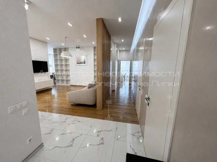 Продається 4-кімнатна квартира, 125 м2, ЖК "Новопечерські Липки", Верхогляд