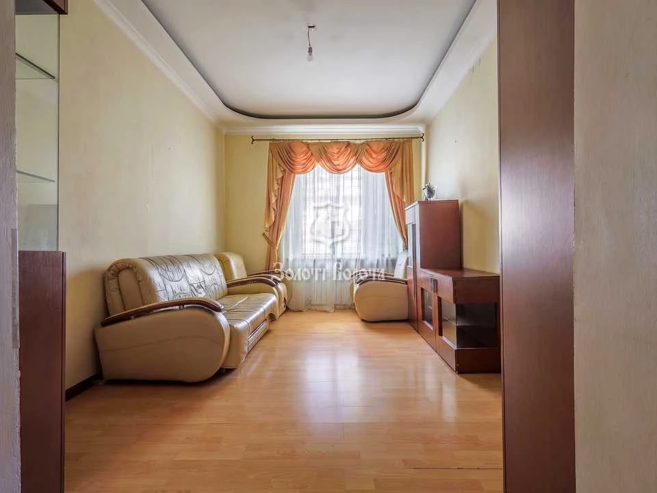 Apartment. Rodiny Hlagolyev Street, Kyiv