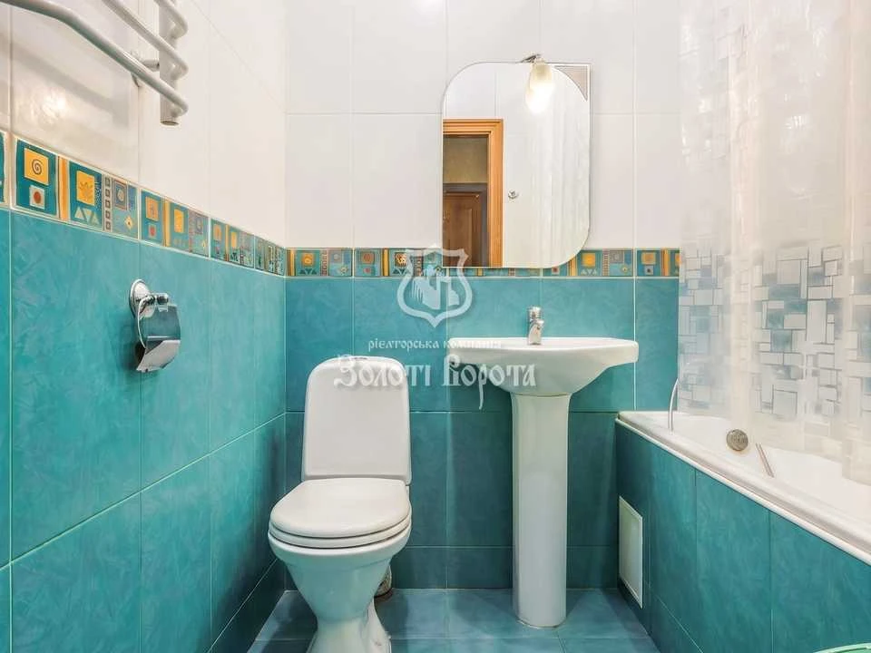 Apartment. Rodiny Hlagolyev Street, Kyiv