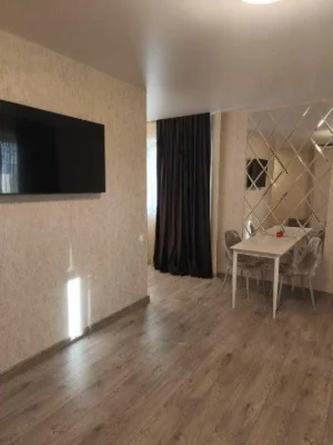 Продаж 1 квартири з ремонтом, Нові Будинки, станція метро Армієська,