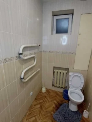 Продам частину будинку в центрі міста, 2 кімнати, 45 м²