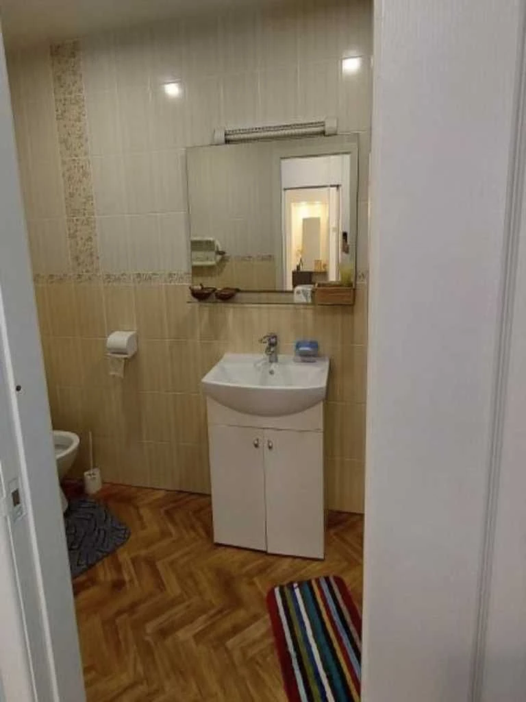 Продам частину будинку в центрі міста, 2 кімнати, 45 м²