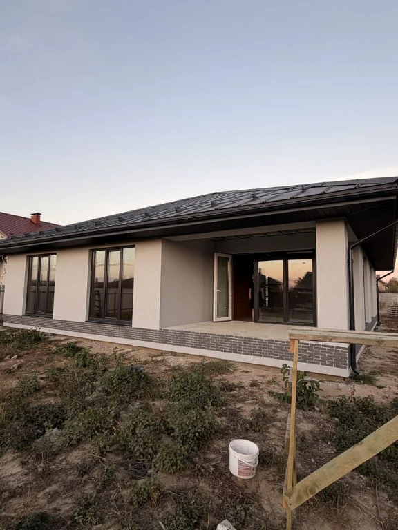 Sale of a spacious house in the Tabla area