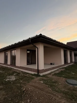 Sale of a spacious house in the Tabla area