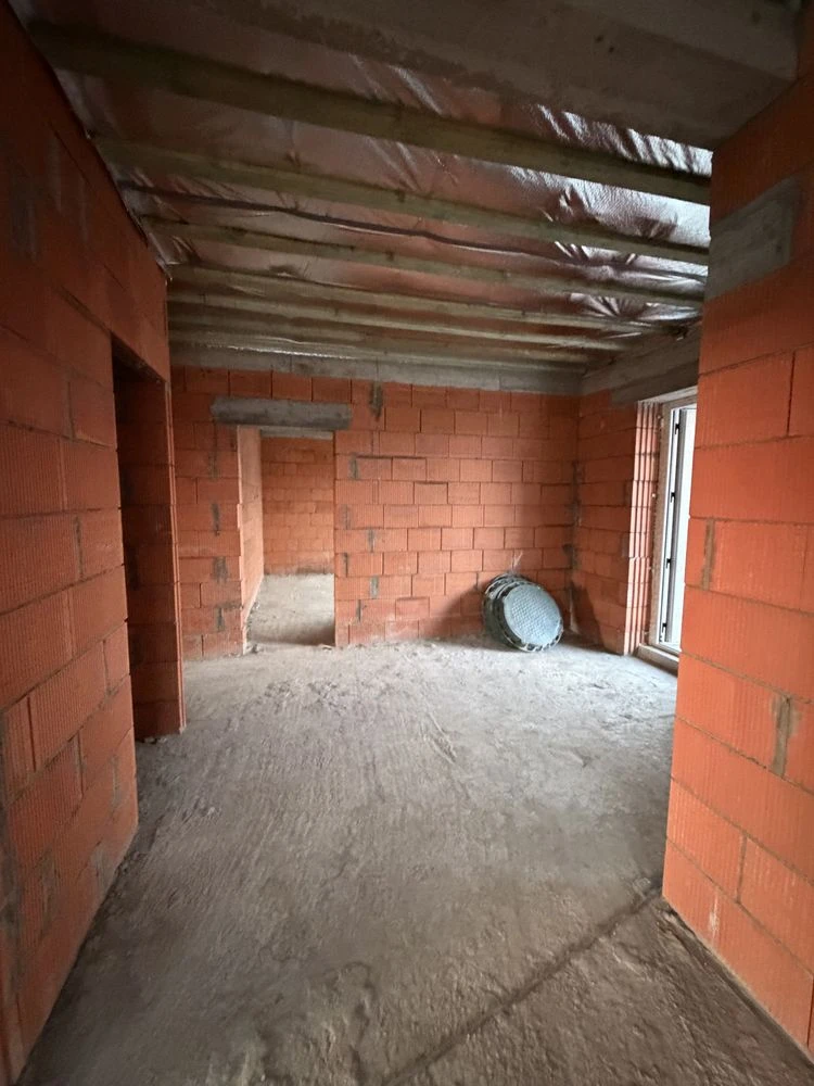 Sale of a spacious house in the Tabla area
