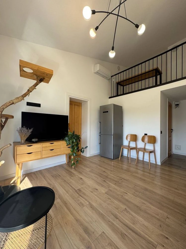 For Sale: Amazing Apartment in Spectrum!