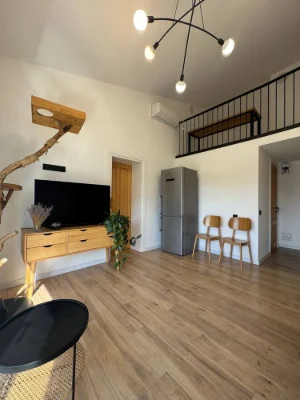 For Sale: Amazing Apartment in Spectrum!