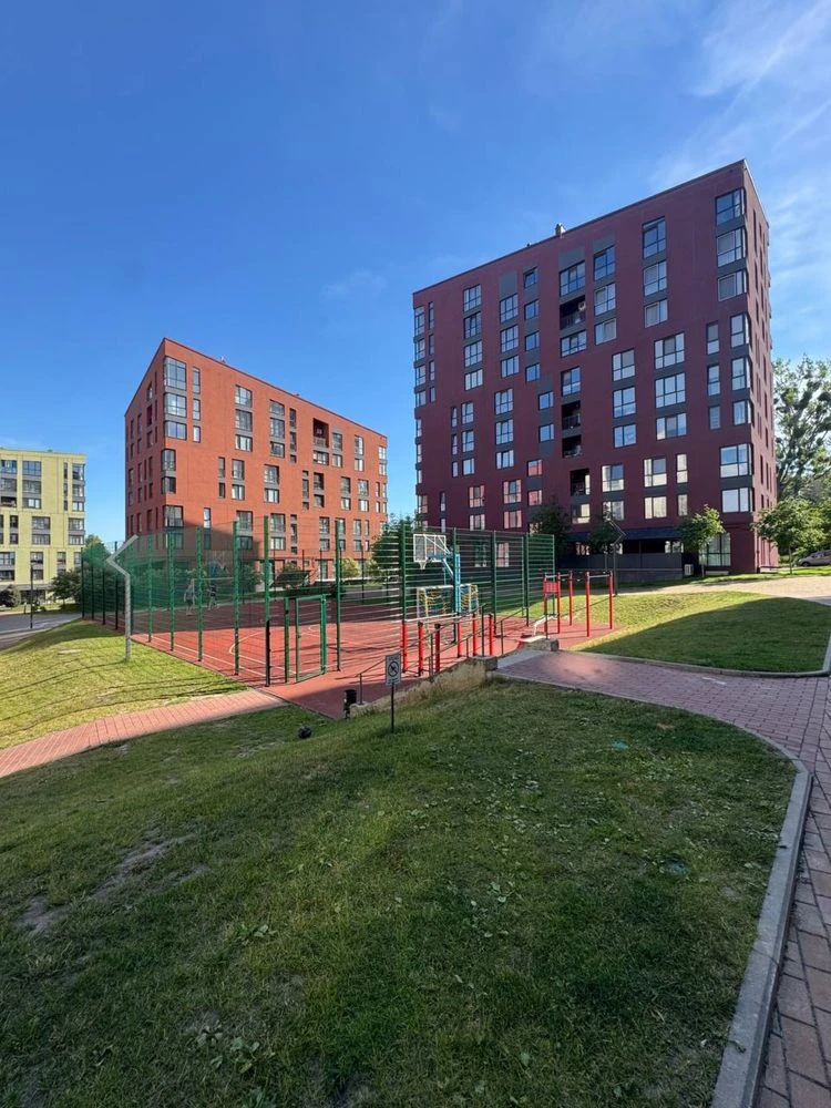 For Sale: Amazing Apartment in Spectrum!