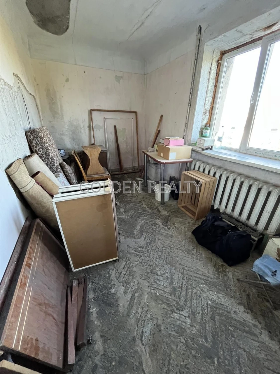 Sale of a 2-bedroom apartment with a great view of the river - St. Ve.