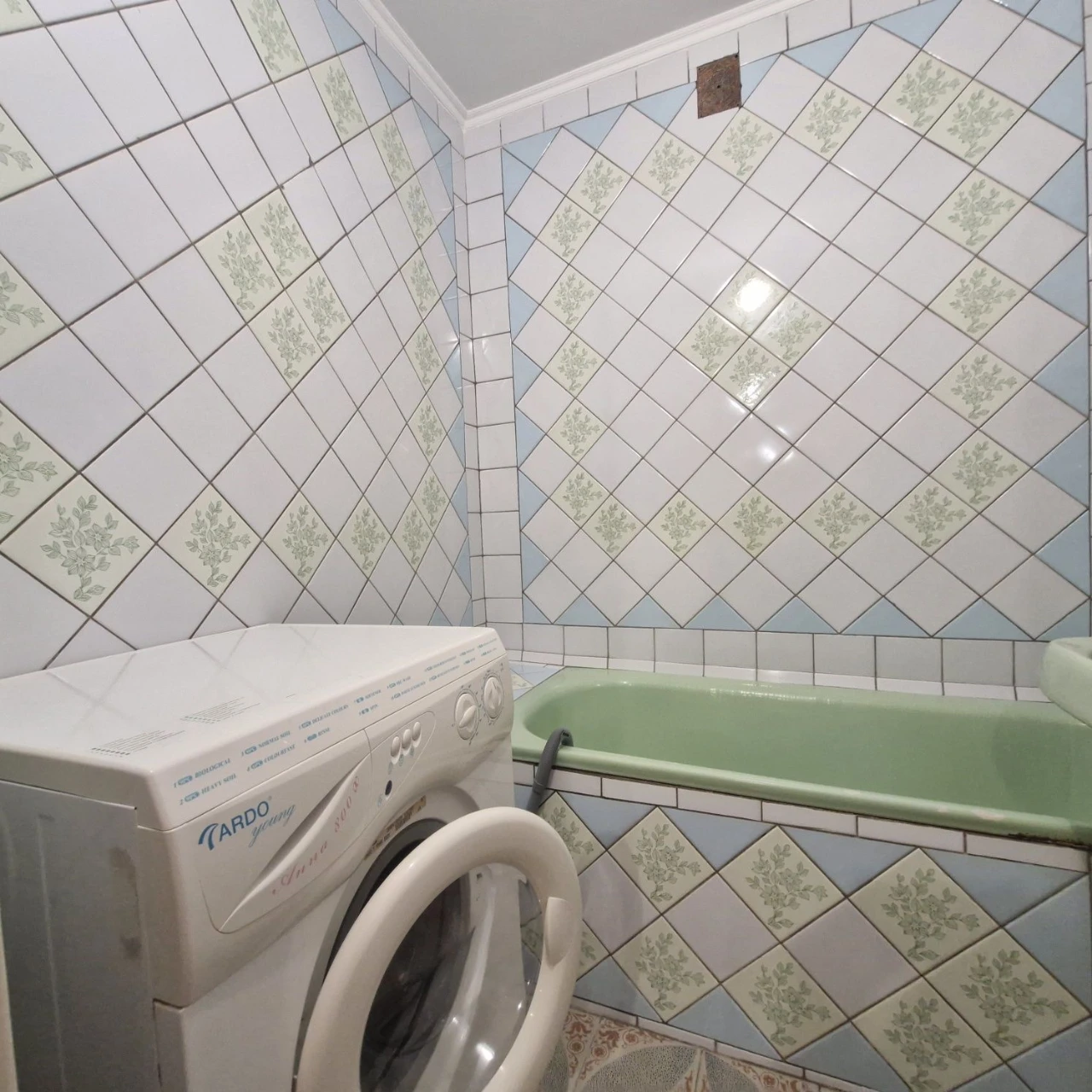 Sale of a 3-room apartment in Kharkiv