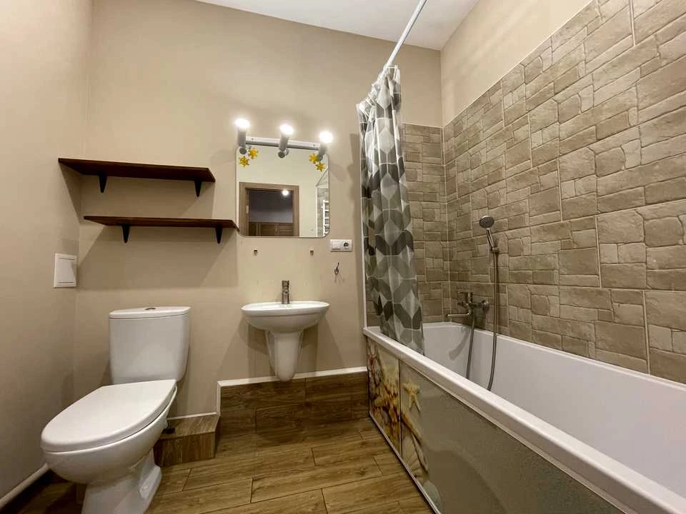 Apartment. Kam'yanska st. Kyiv