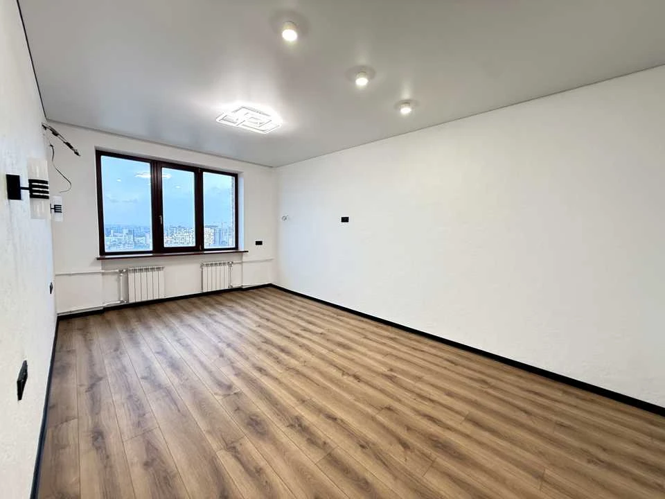 Apartment. Lesya Ukrainka Blvd, Kyiv