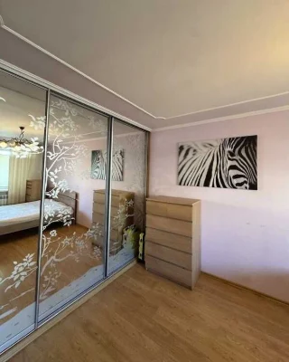 Apartment with renovation near tax office