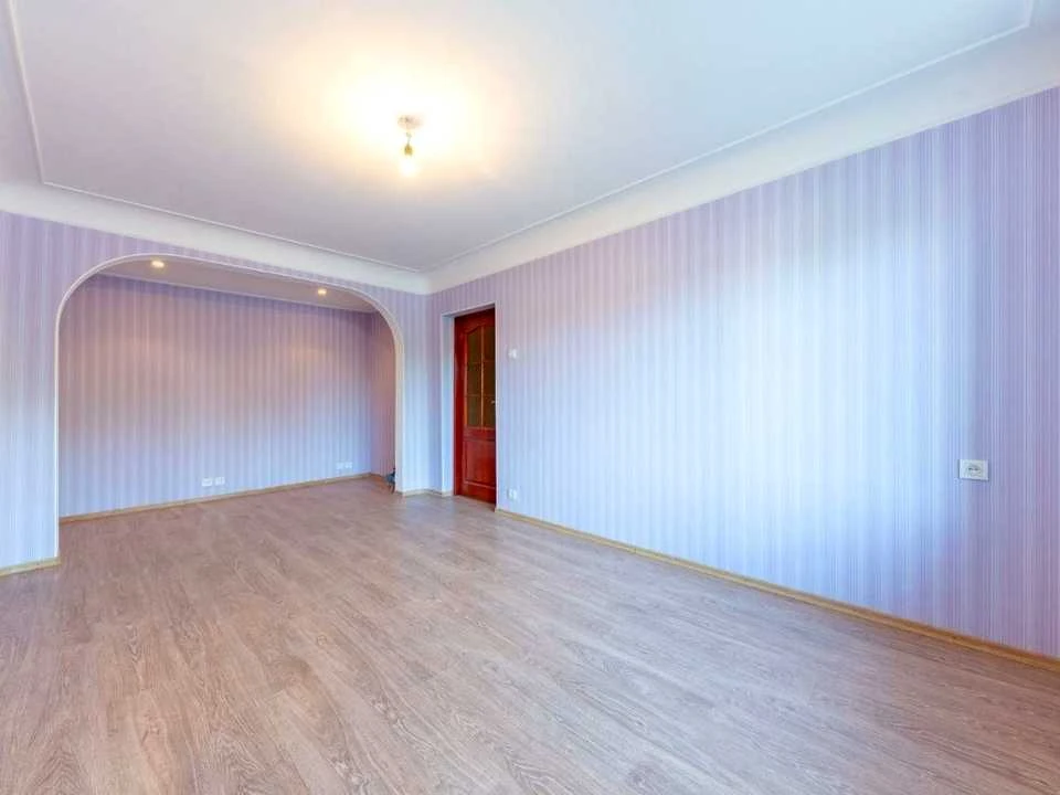Apartment. Kharkiv, Luhanska Street.