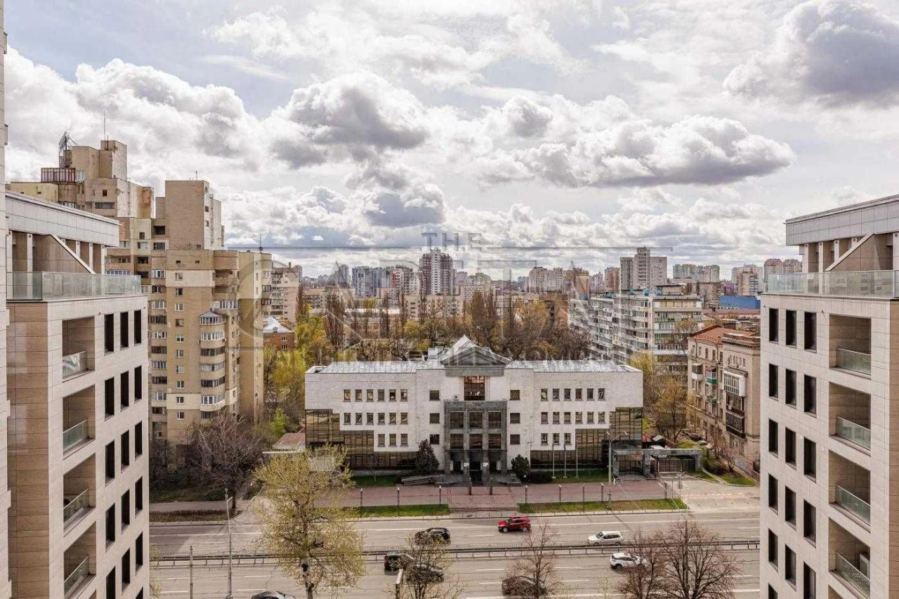 Продаж квартири, 126 м2, ЖК Crystal Park Tower/ Берестейський