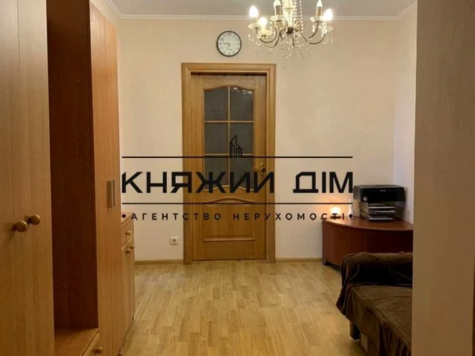 Квартира. Ирпинский проспект, Киев