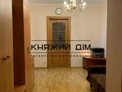 Квартира. Ирпинский проспект, Киев