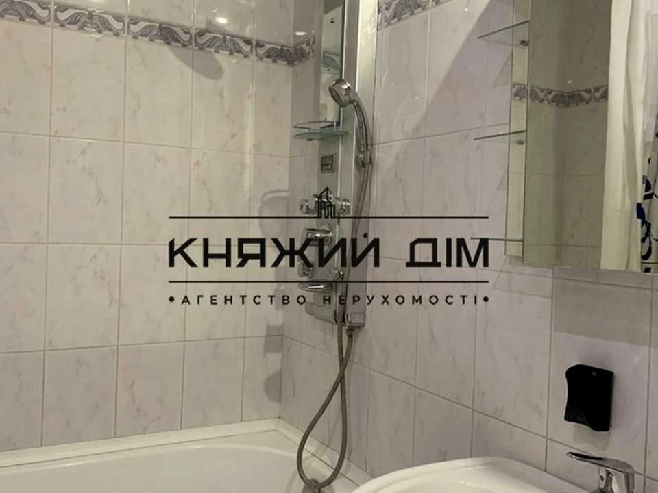 Квартира. Ирпинский проспект, Киев